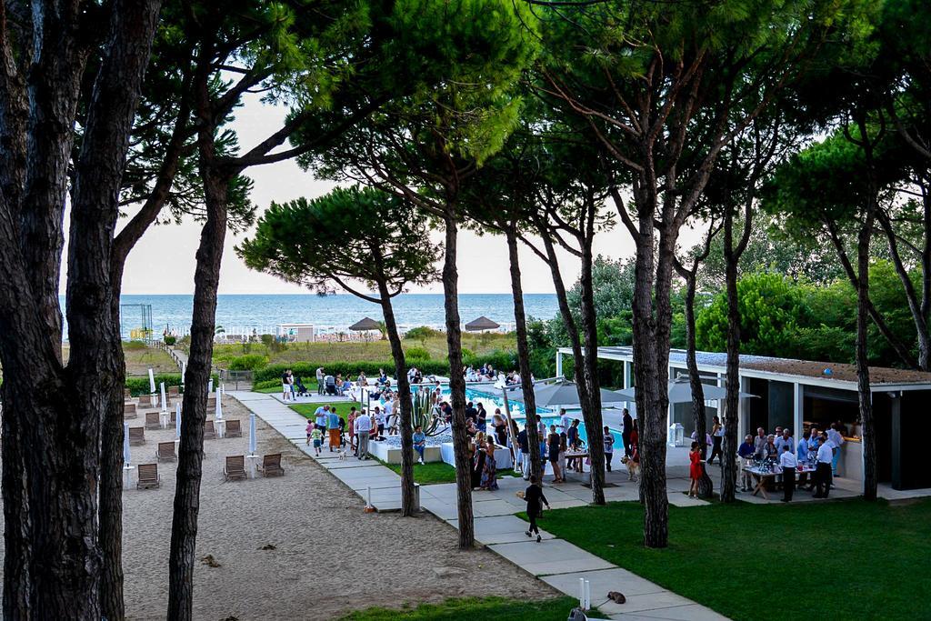 Hotel Mediterraneo Suite&Residence Лидо-ди-Езоло Экстерьер фото